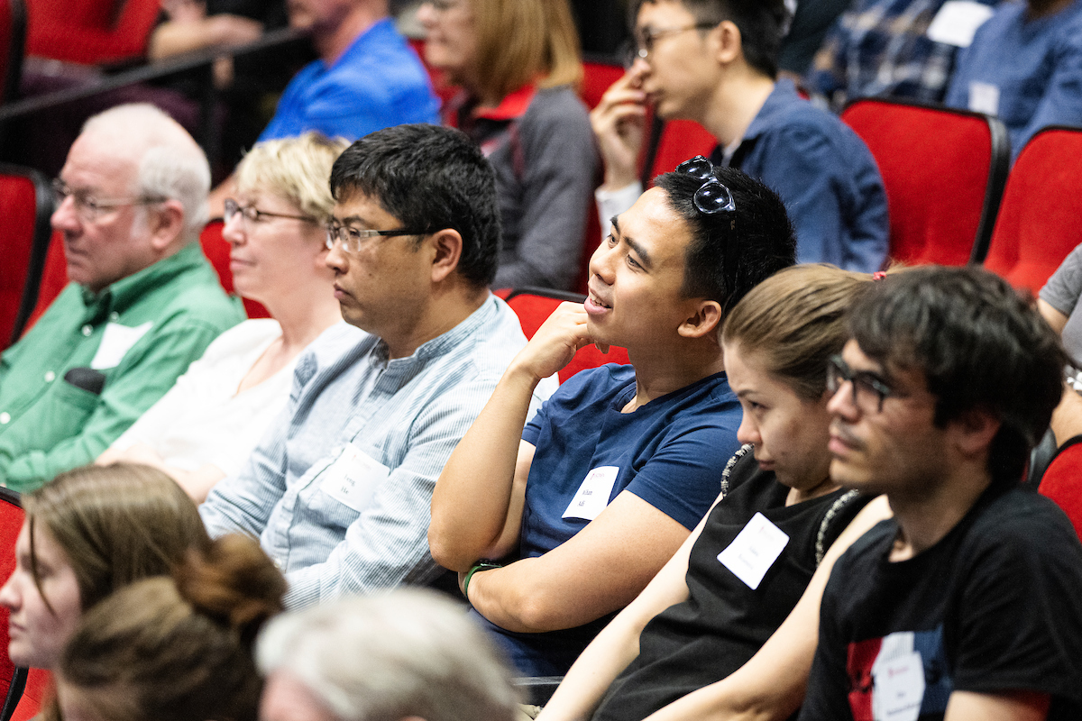 people in an audience
